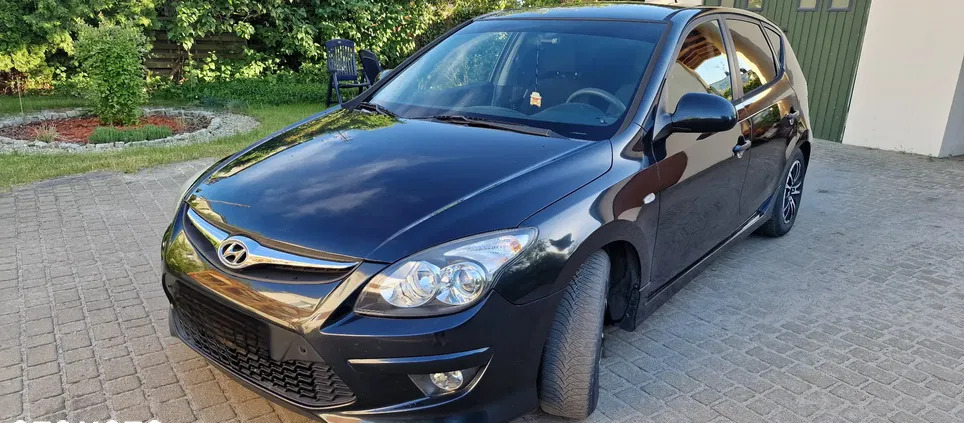 kujawsko-pomorskie Hyundai I30 cena 18000 przebieg: 189000, rok produkcji 2011 z Bydgoszcz